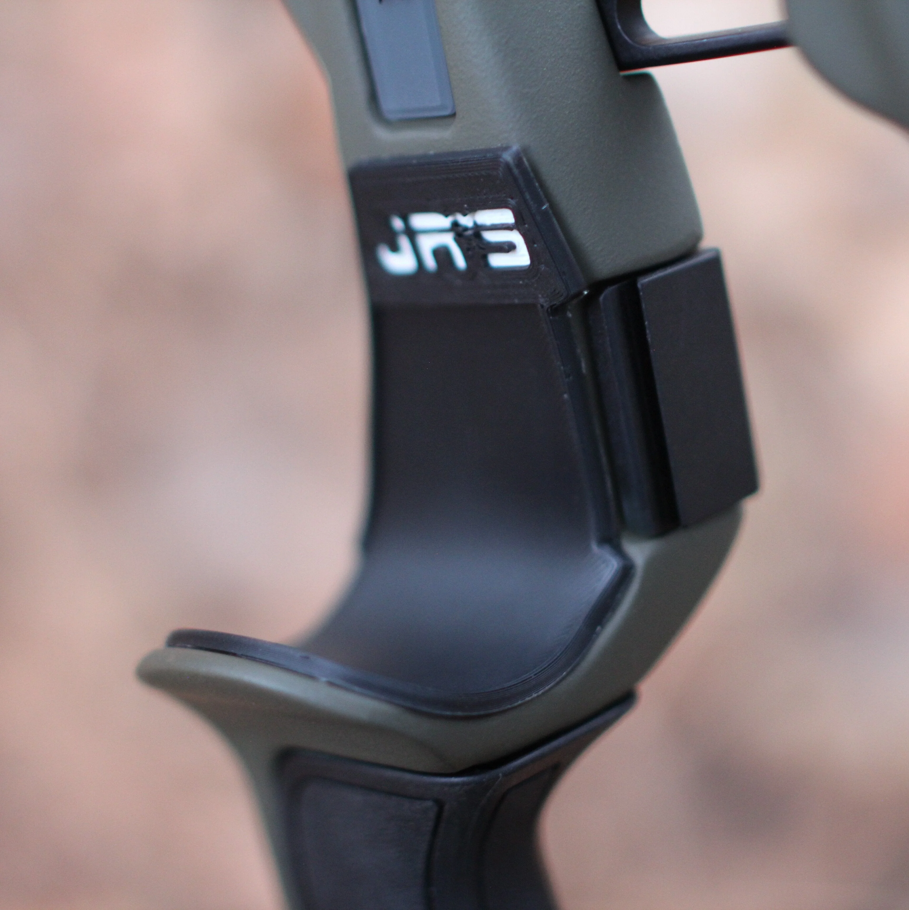 Jr's Crash Pad Featuring ARC - Image 6